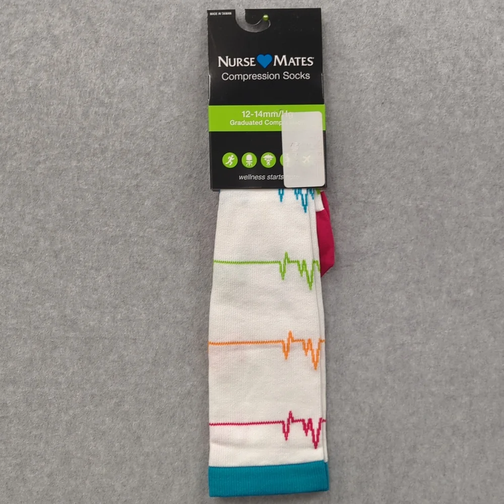 Nurse Mates compression socks 12-14mmHg 9-11 EKG‎ white
